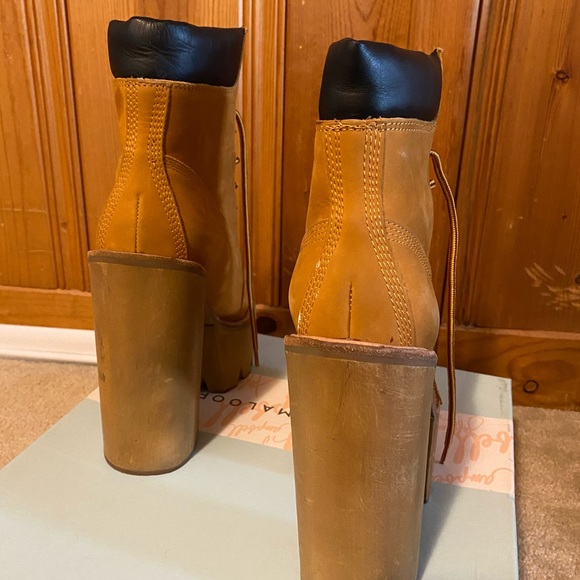 Jeffrey Campbell HBIC Wheat platform Boot - Picture 4 of 10